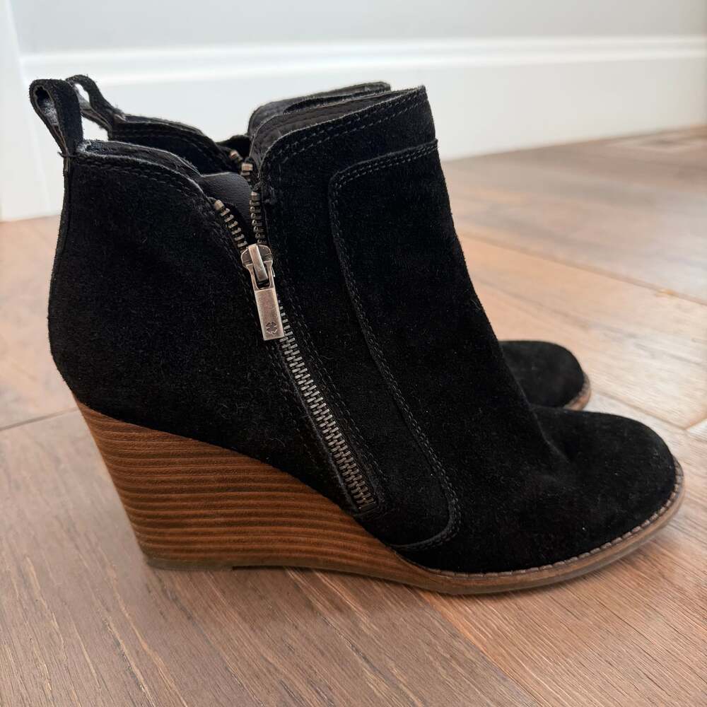 Lucky Brand Black Suede Wedge Ankle Boots ~ Size 9.5